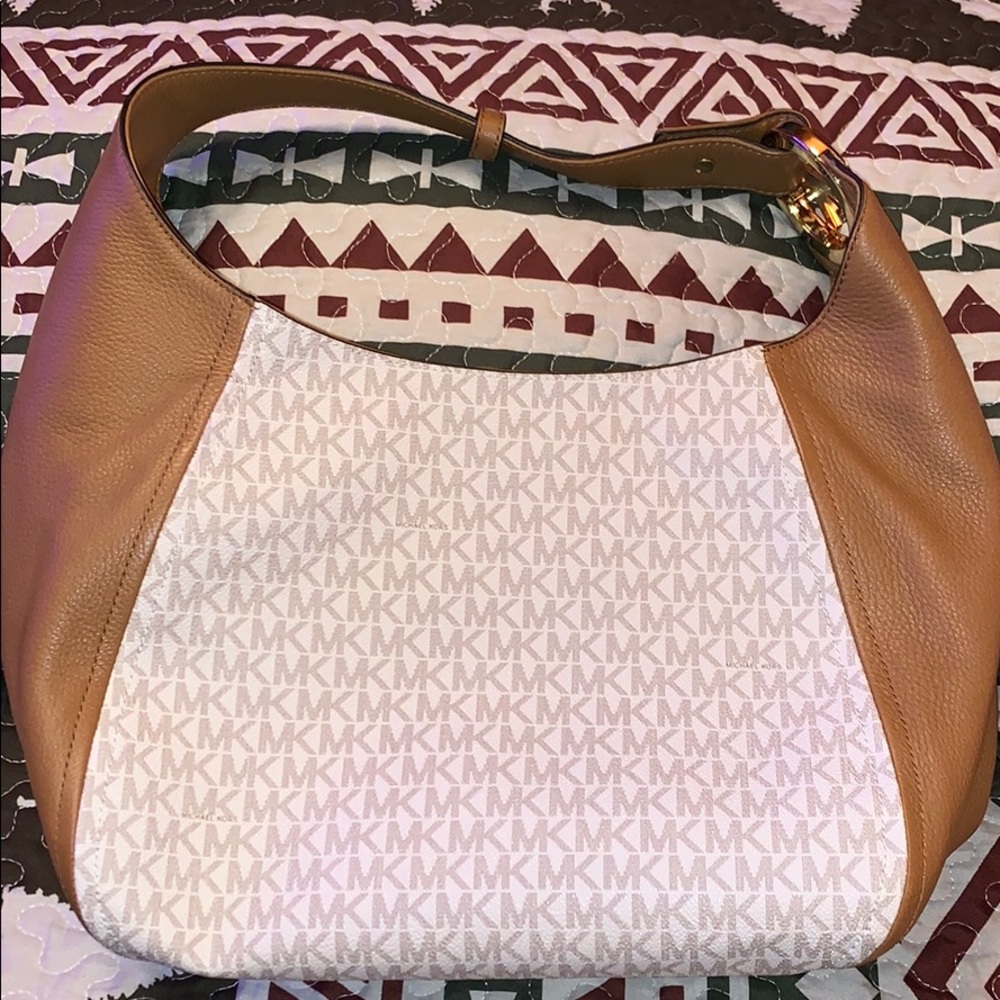 New Michael Michael Kors Large Hobo